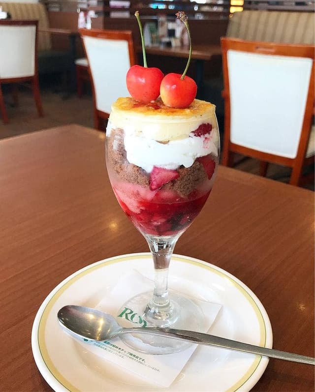 ロイヤルホスト 仙川駅前店 - サブ画像3