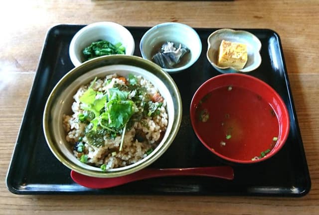 定食屋&ゲストハウス うしお - サブ画像1
