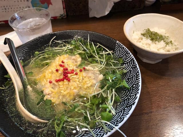 麺中中 - サブ画像3