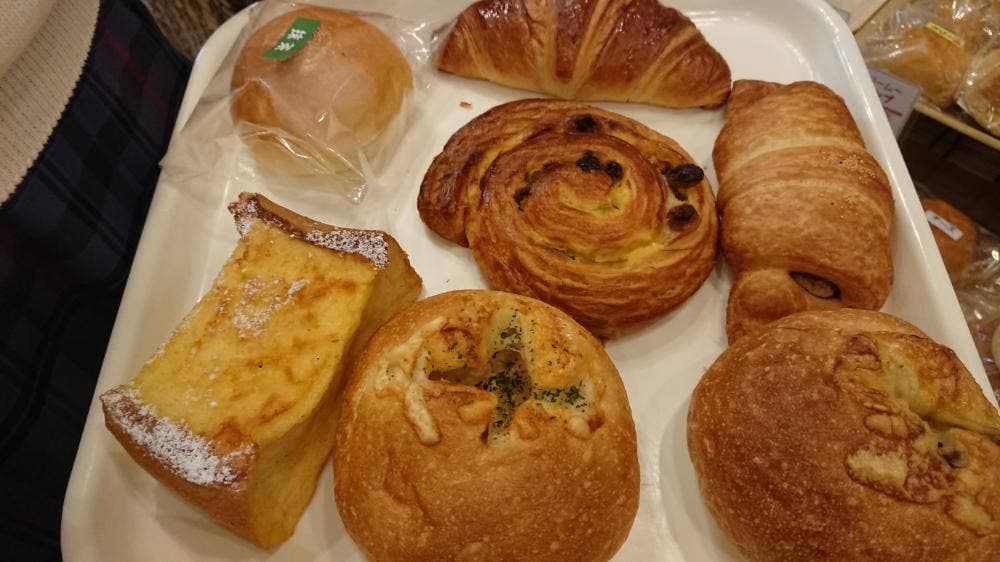 レフィーユ ブティック 県庁店