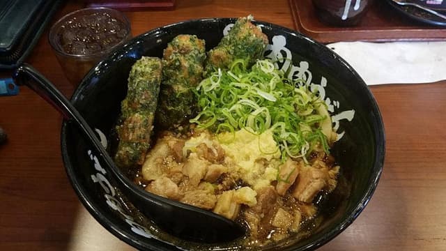 肉肉うどん 熊本嘉島店 - サブ画像1