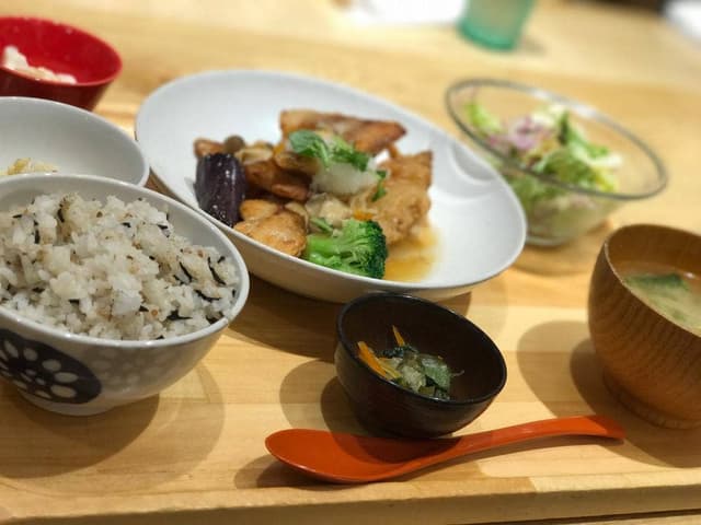 おぼんdeごはん アトレ浦和店 - サブ画像3