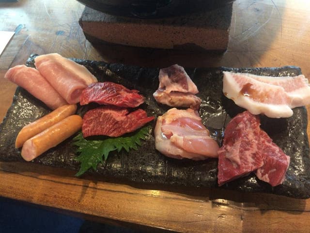 炭火ホルモン べこや - サブ画像3