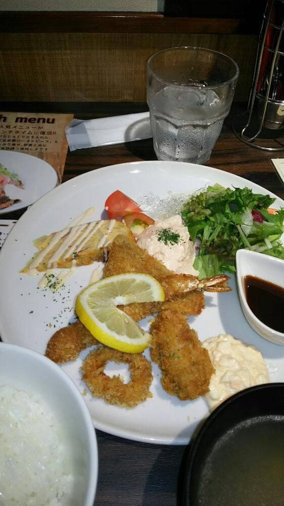 Dining 集
