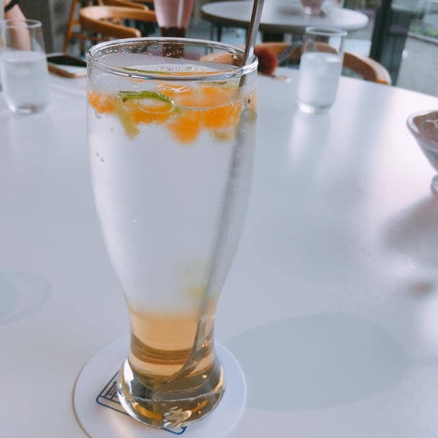 外交官の家 喫茶室 - サブ画像2