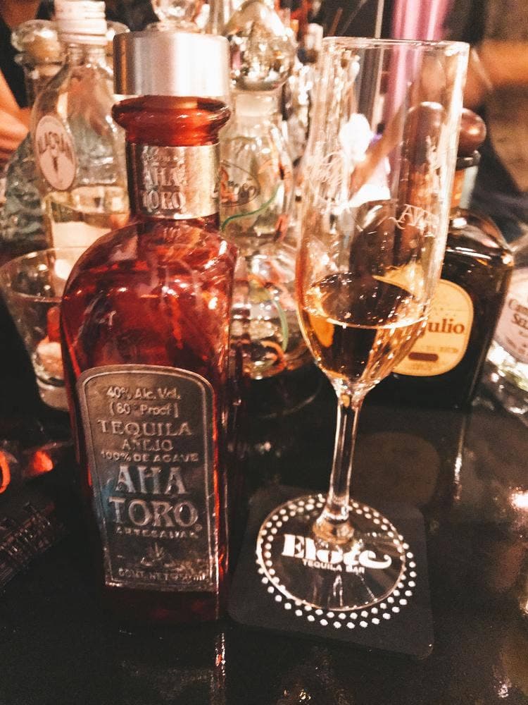 TEQUILA BAR Elote
