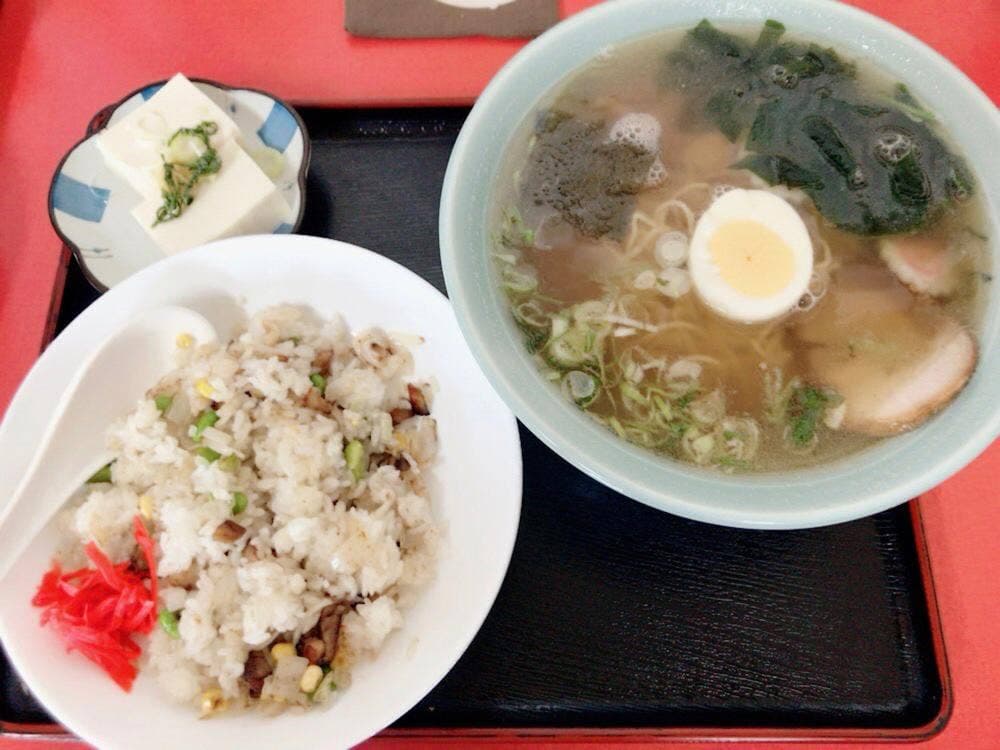 内倉食堂