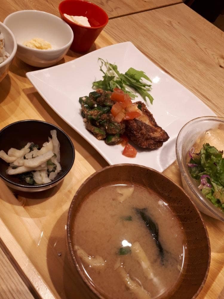 おぼんdeごはん ペリエ千葉店
