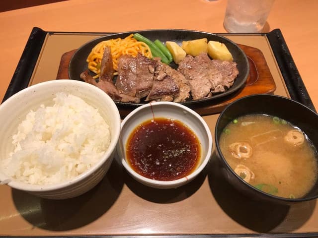 やよい軒 八王子店 - サブ画像2