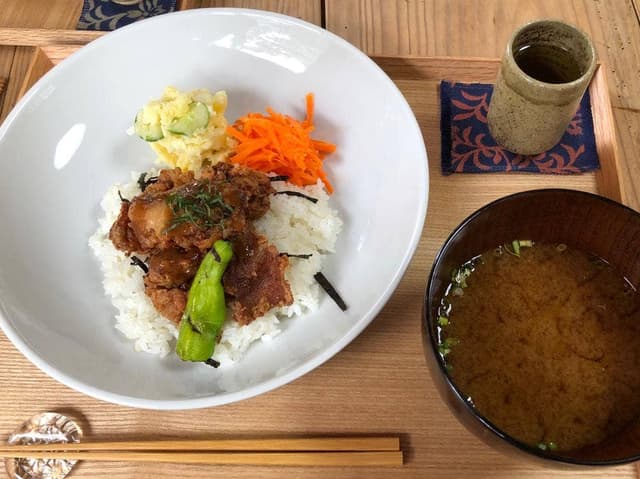 Natural food store & Cafe 佐古山文化 - サブ画像1