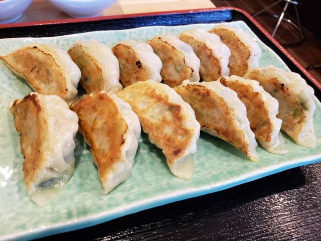 リナーズ餃子 - サブ画像1