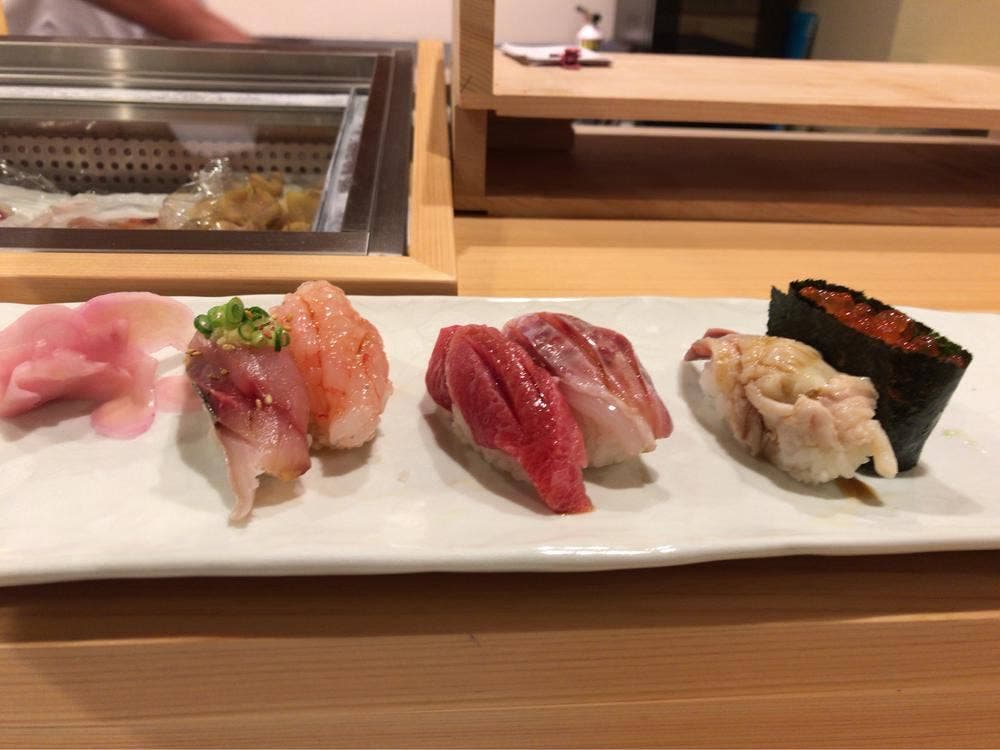 鮨 かわ田