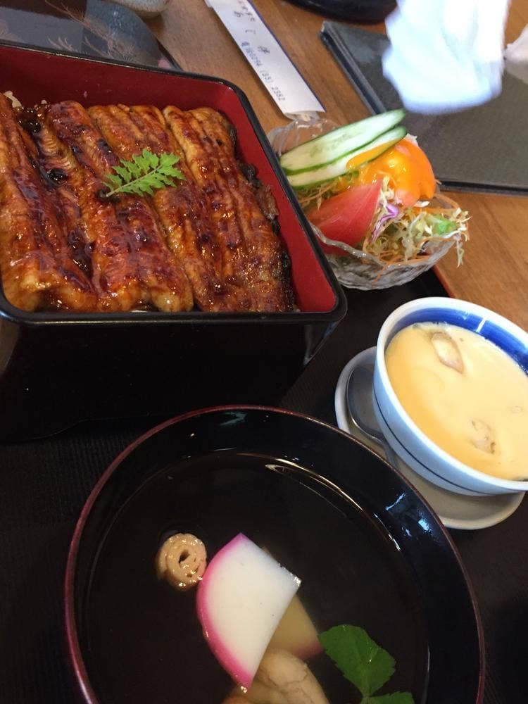 お食事処 あじ伴