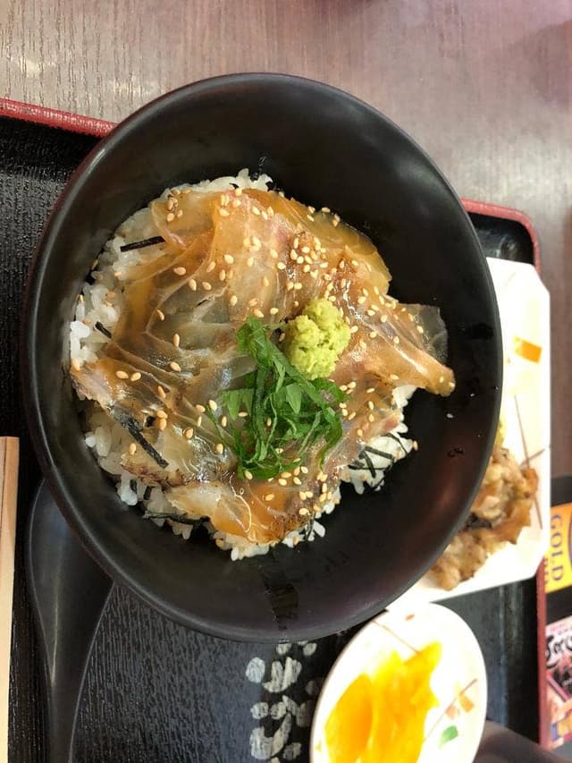 津田の松原サービスエリア上り下り 売店 - サブ画像1