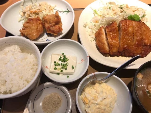 やよい軒 町田店 - サブ画像3