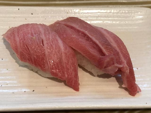 すし屋 銀蔵 KITTEグランシェ店 - サブ画像3