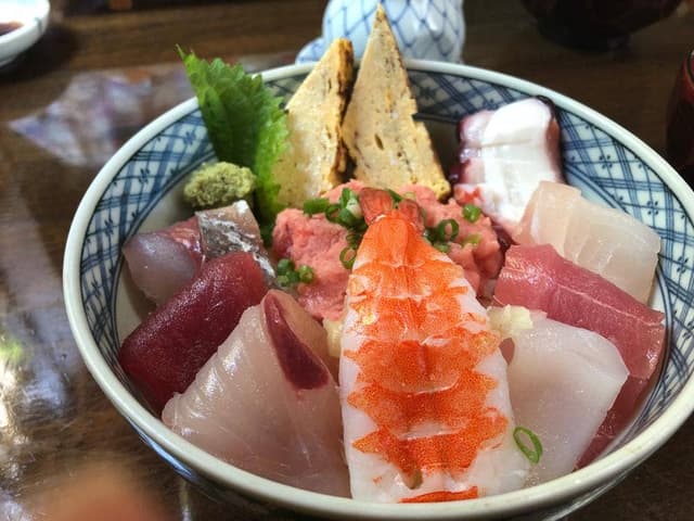 巻平寿司 - サブ画像1