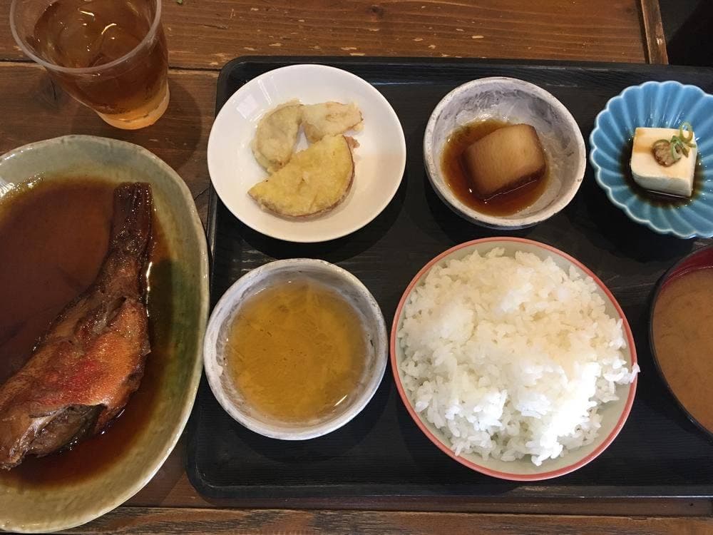 しらさわ
