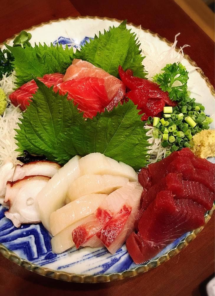 菜八