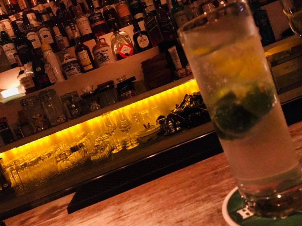 BAR BUZZ OFF