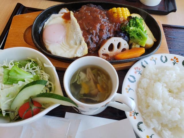 稲葉山カフェレストラン - サブ画像2