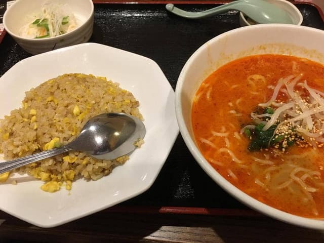 紅燈籠 桑園店 - サブ画像3