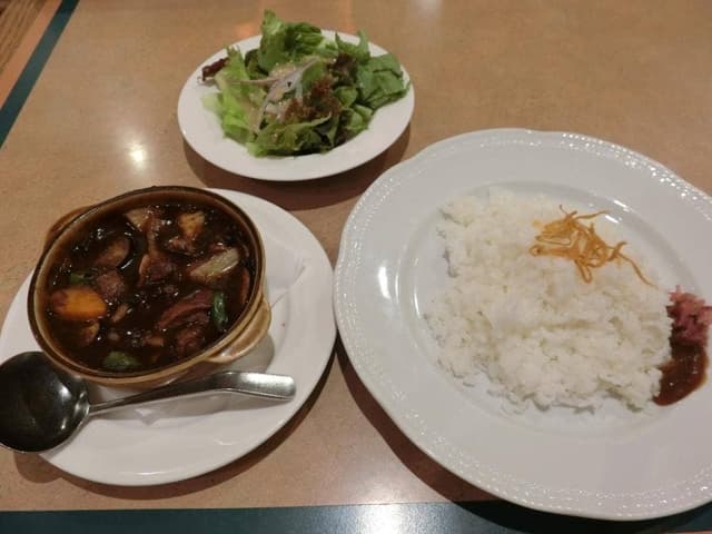 ロイヤルホスト 音羽店 - サブ画像3