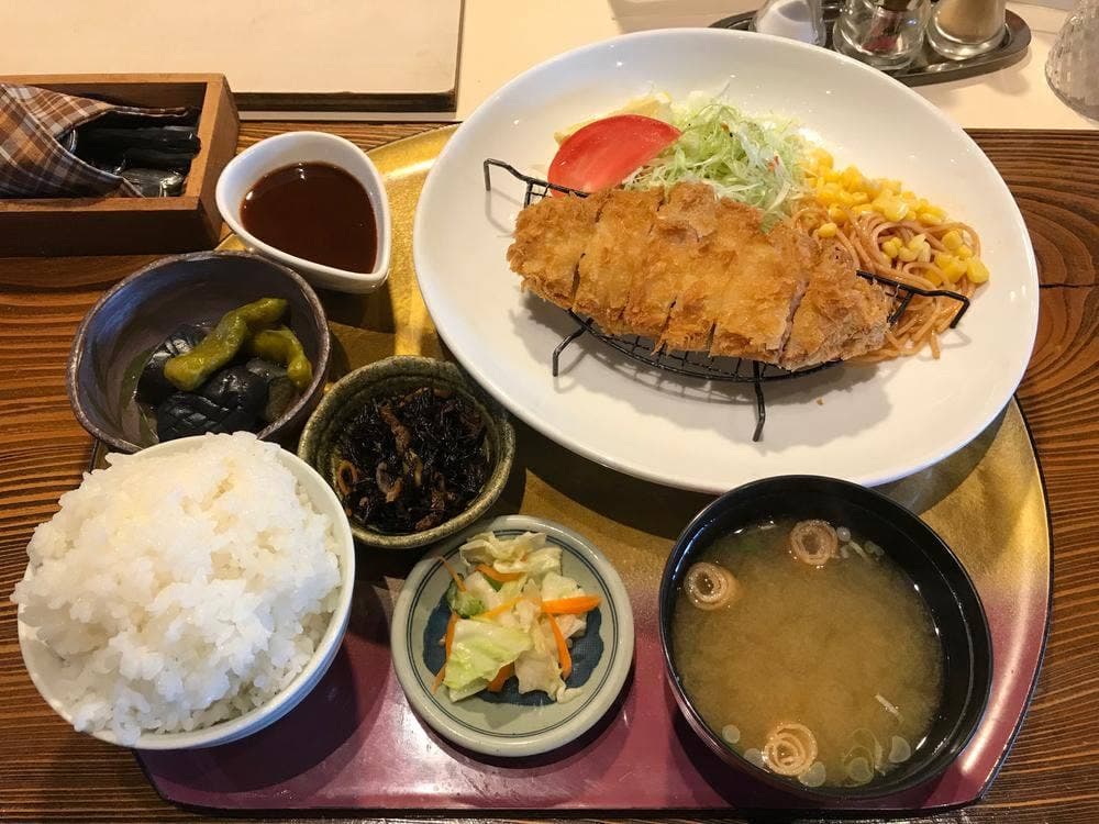 貘の棲む森