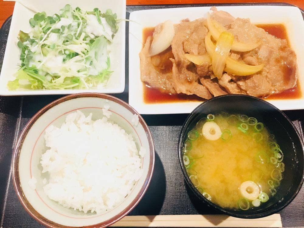 たむら