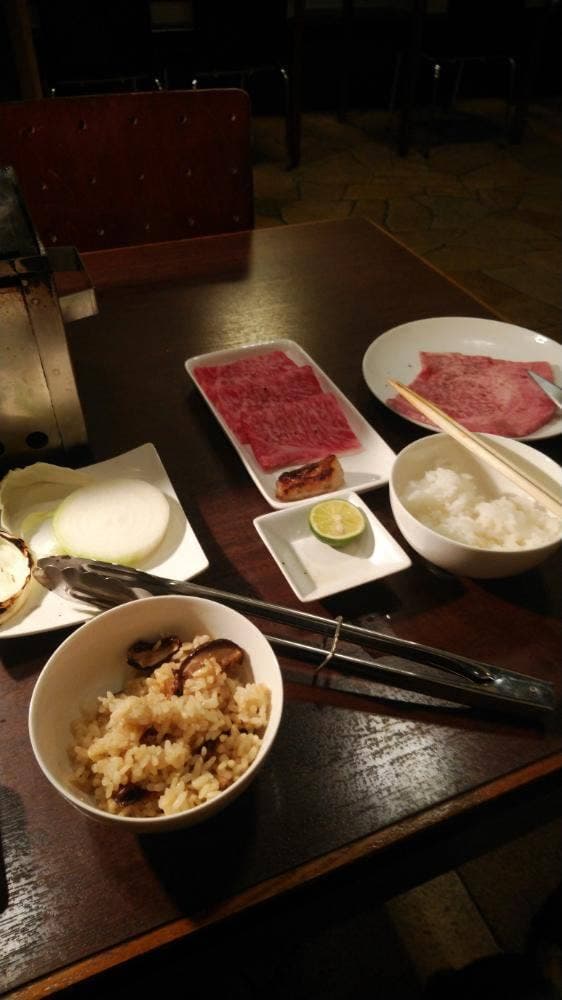 ウシマル