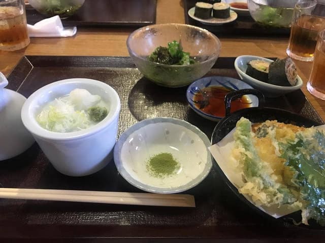 味彩そば 菊音 - サブ画像1