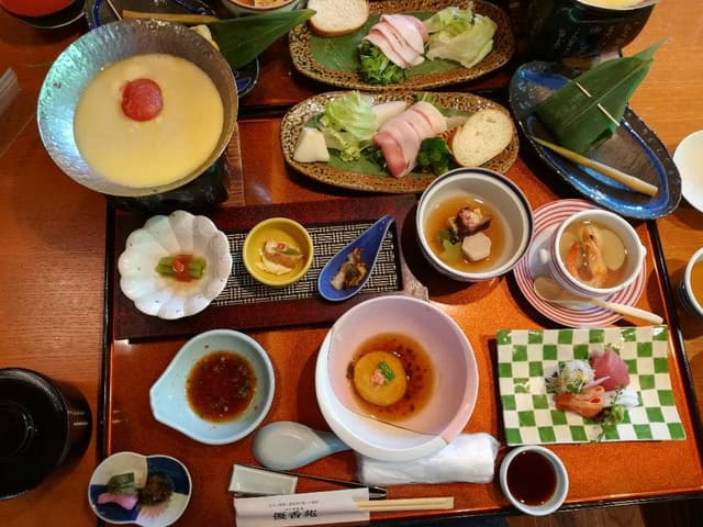 和食処 葉山 山の神温泉 優香苑 - サブ画像2