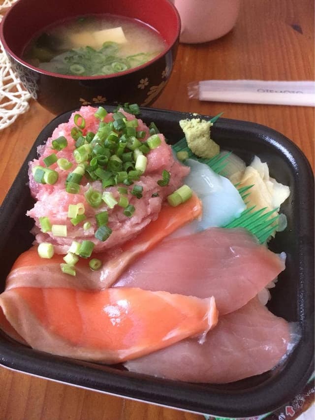 海鮮丼丸 どんぶりこ。 勇心佐賀店 - サブ画像2