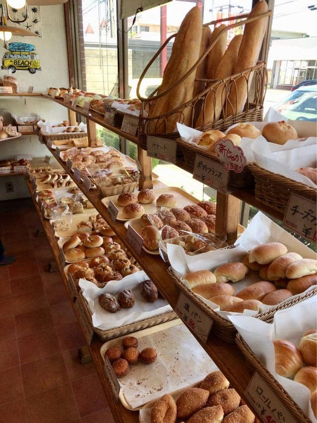 ベーカリー 中村屋 米沢中央店 - サブ画像1