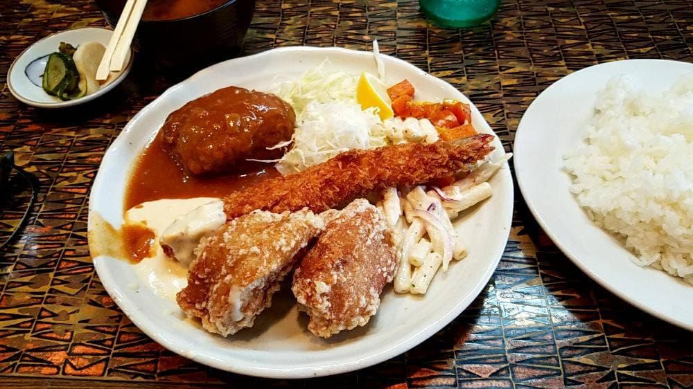 本町亭