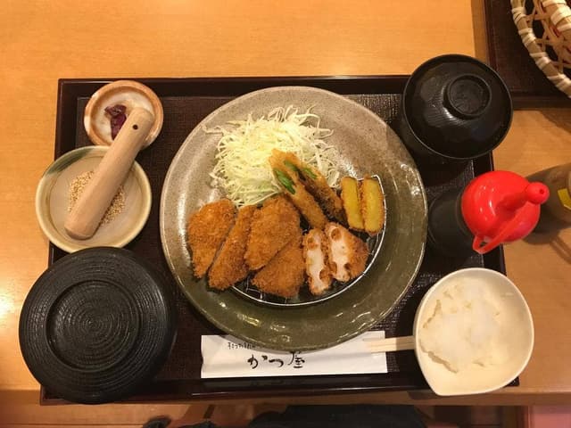 手打ちとんかつ かつ屋 アピタ大和郡山店 - サブ画像1