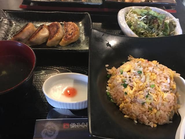 餃子専門店 黒龍 可児店 - サブ画像1