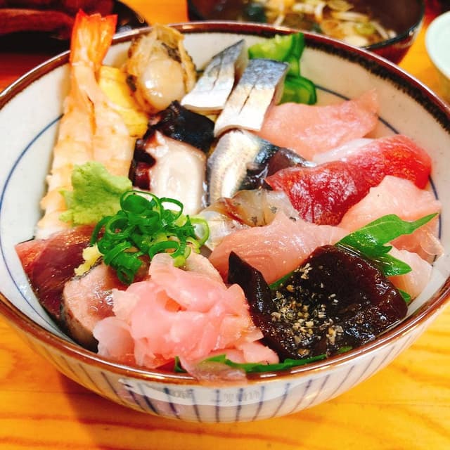 浜島前 鮨ふみ - サブ画像3