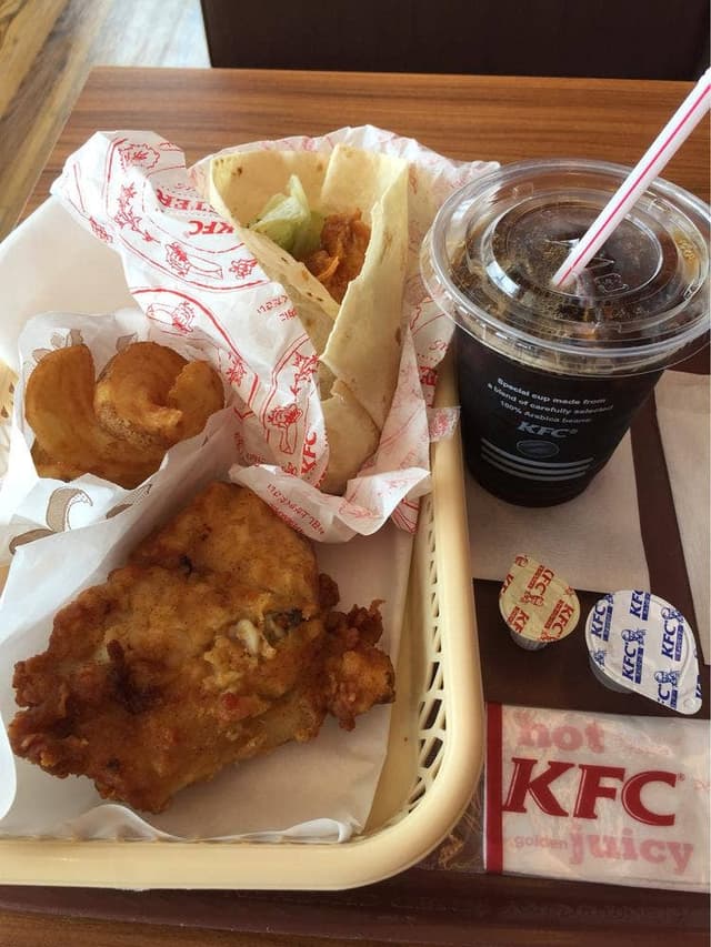 ケンタッキーフライドチキン 具志川店 - サブ画像1
