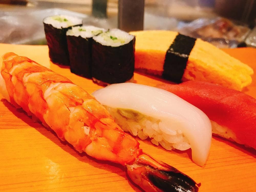 江戸前 びっくり寿司 四谷1号店