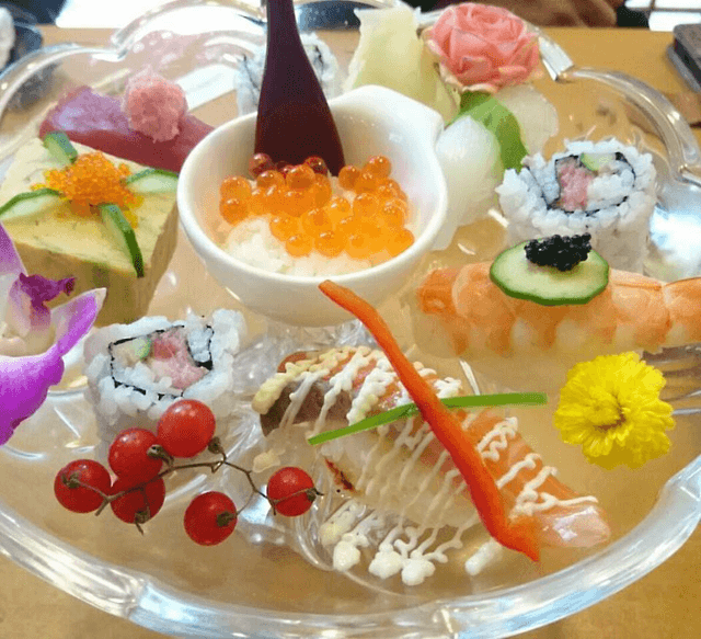 鶴すし - サブ画像1