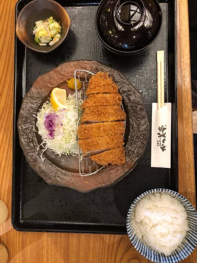 さすがとんかつ かつ美亭 - サブ画像1