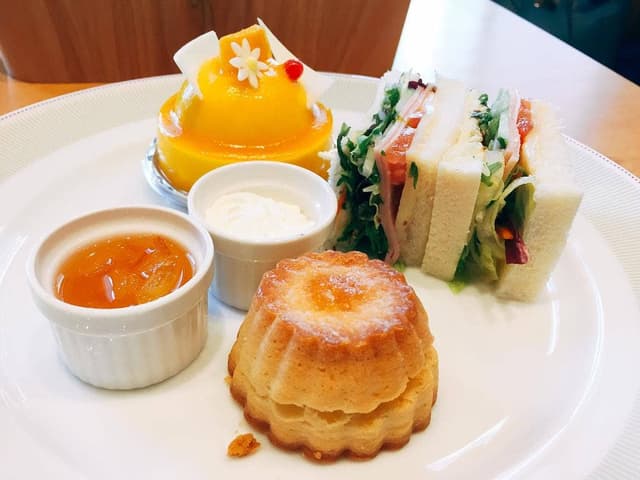 CAFE Menore - サブ画像1