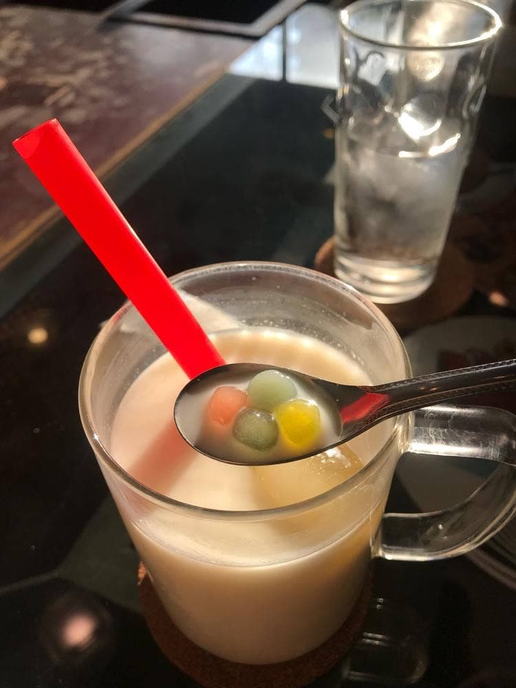 横浜亜熱帯茶館 爬虫類Cafe