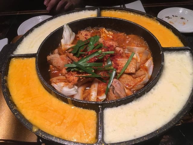 アジアンダイニング韓の舌 津店 - サブ画像1