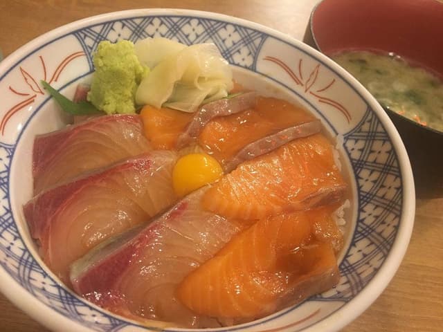 磯丸水産 三軒茶屋店 - サブ画像1