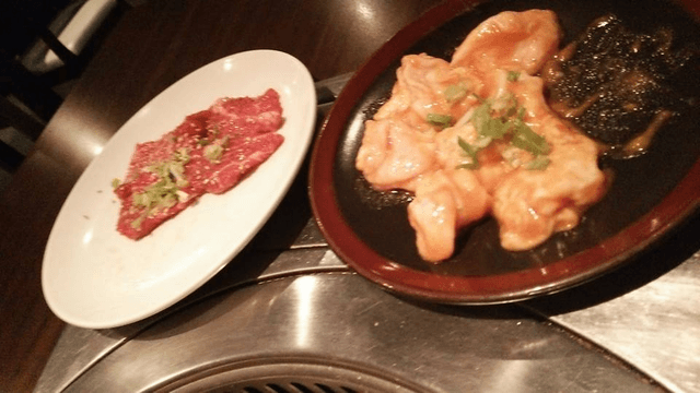 焼肉DINING 牛若 - サブ画像1