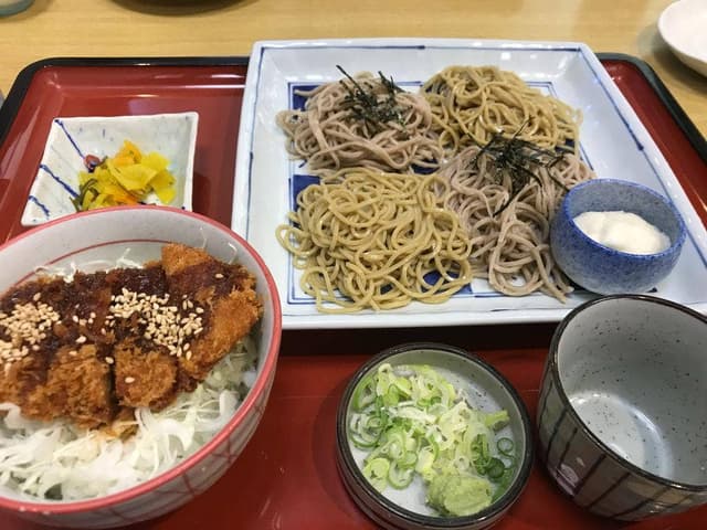 和食麺処サガミ 味美店 - サブ画像1