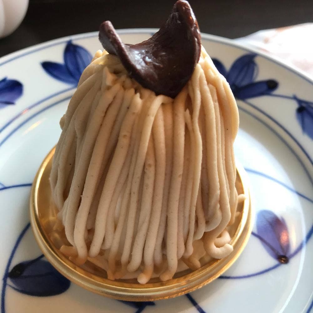 Science Patisserie SaSa 万津町本店