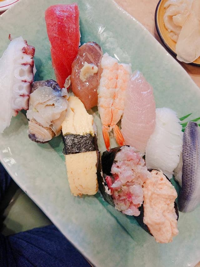 丸寿司 関屋店 - サブ画像3